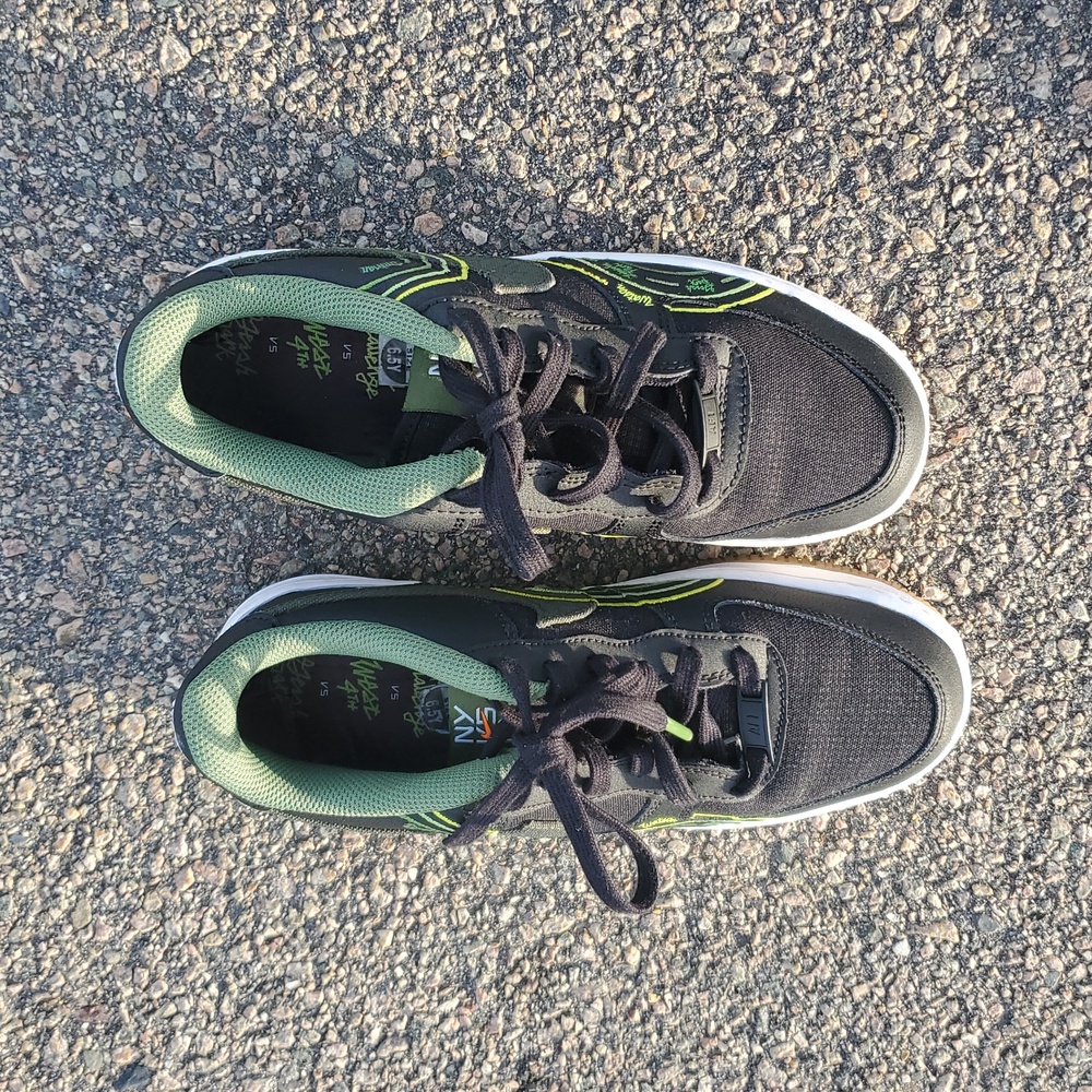 Nike Air Force 1 LV8 1 Black / Carbon Green-Treeline Size 8 - Picture 3 of 16